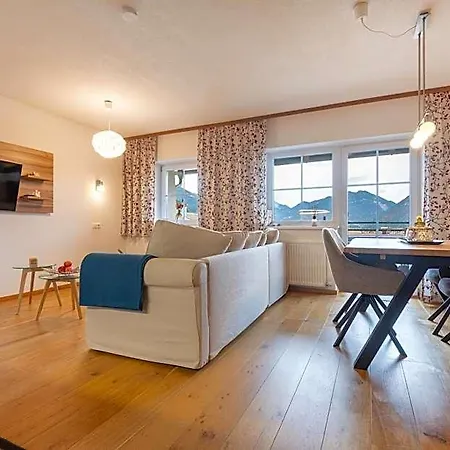 فندق Alpenhof Waengle 3*
